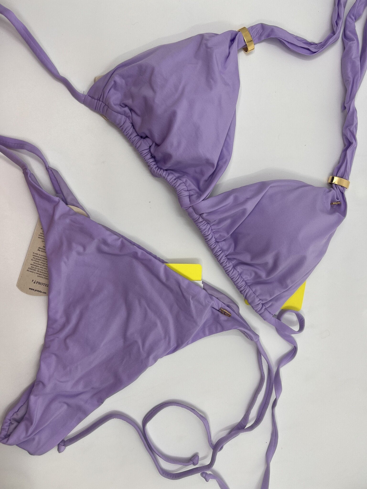 lila-string-bikini-set-top-broekje.jpg