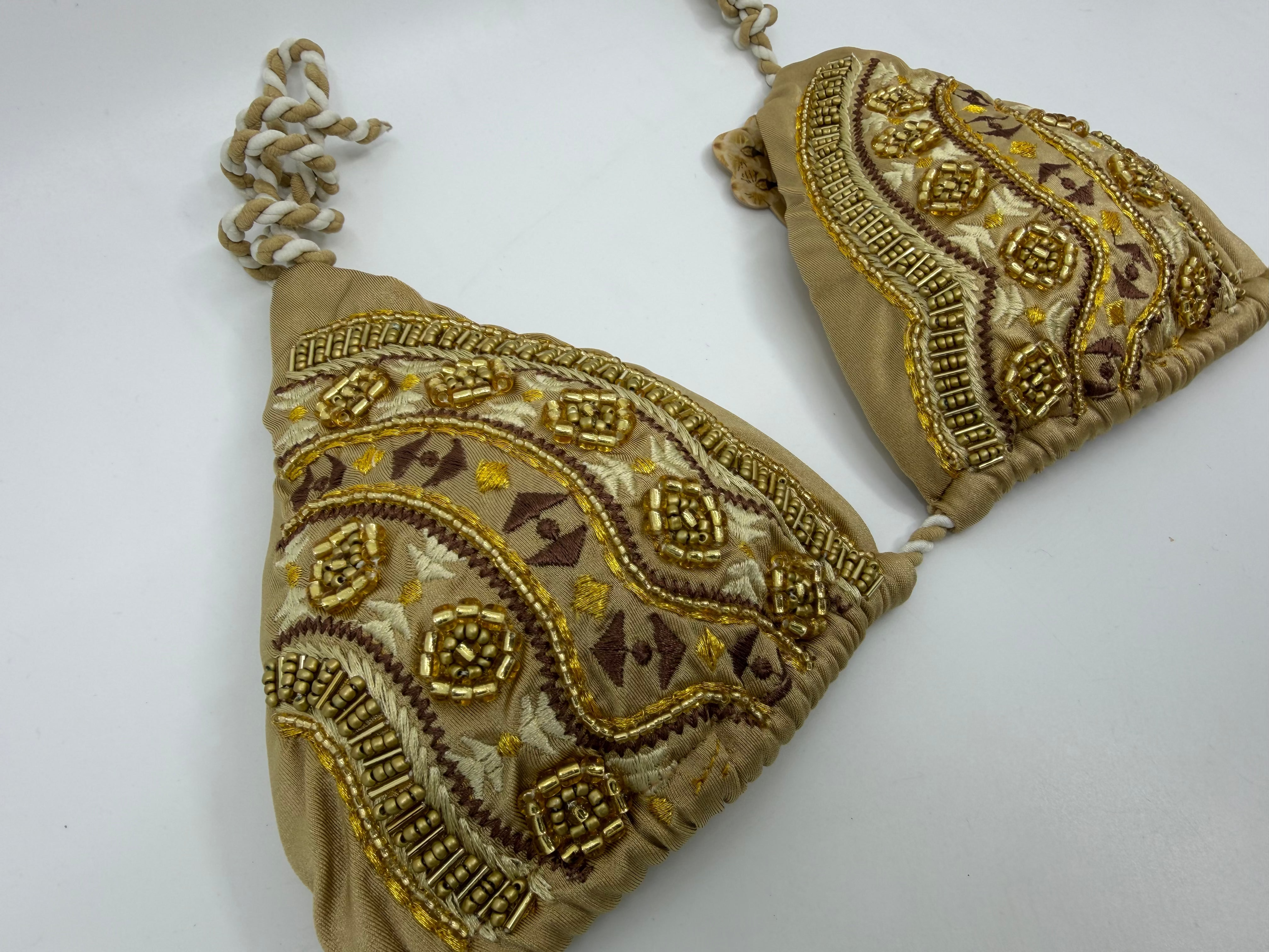 Gouden bikini set van Saman Swimwear, detail - foto 4